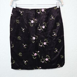 VTG 90s Y2K Floral Embroidered Satin Mini Skirt Sz 7 Black Front Slit Chic